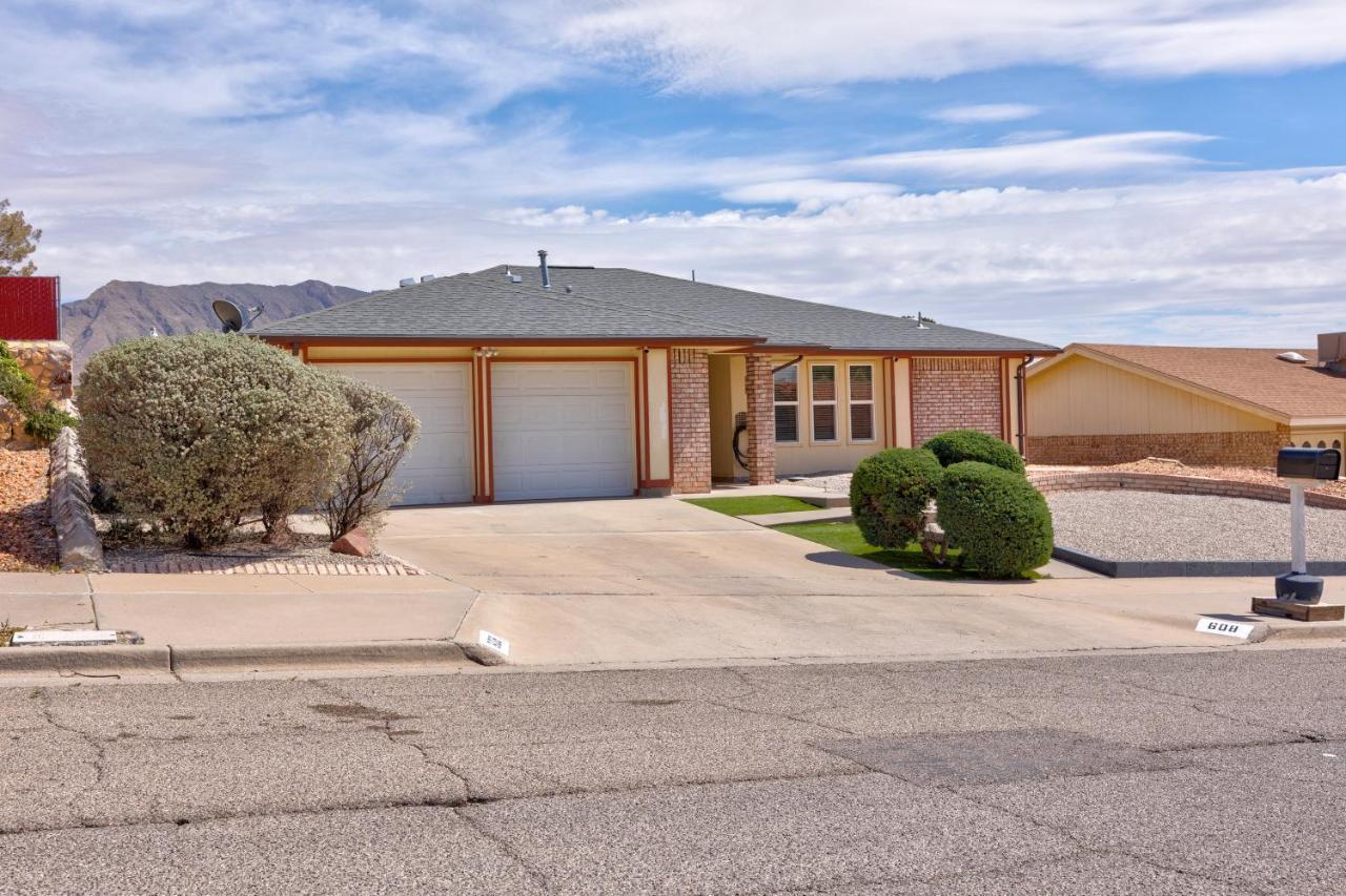 Home With Mountain View/Pool/Tub El Paso Exterior photo
